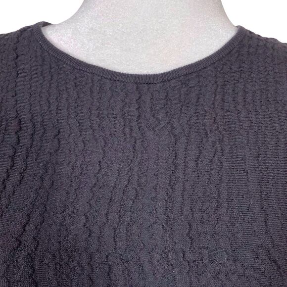 & OTHER STORIES Textured Fit & Flare Dress Size Medium 3/4 Sleeve Black LBD EUC - Picture 3 of 16